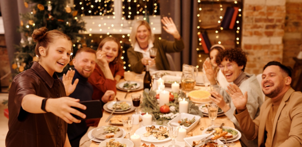 Christmas can be hard with an eating disorder. We can help you to enjoy Christmas again.